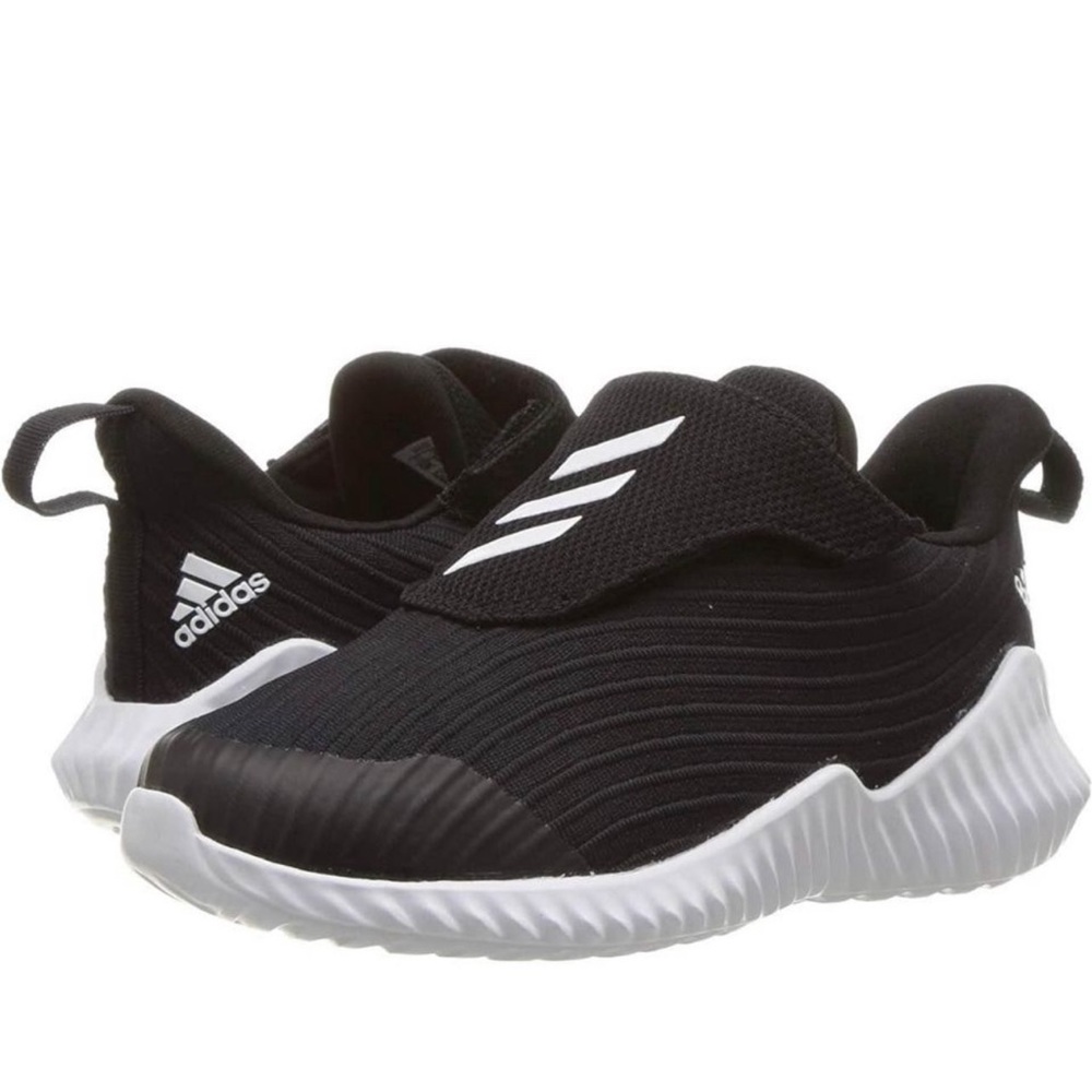 adidas Originals Unisex-Kids Fortarun Running Shoe .